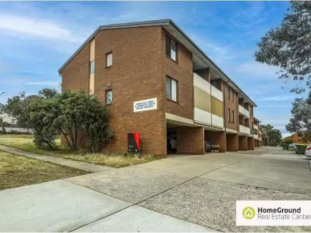 Apartment for rent in Hawker, District of Belconnen