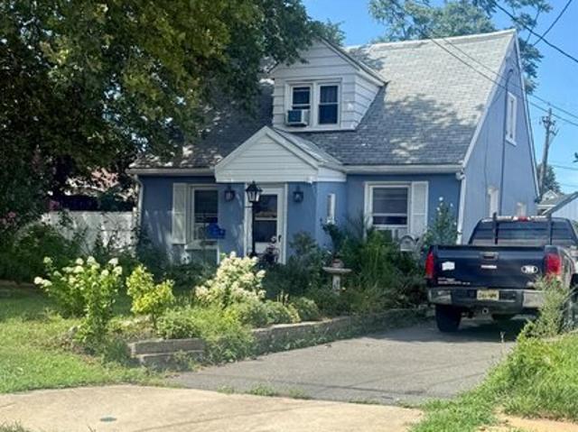 House for sale in Perth Amboy, New Jersey