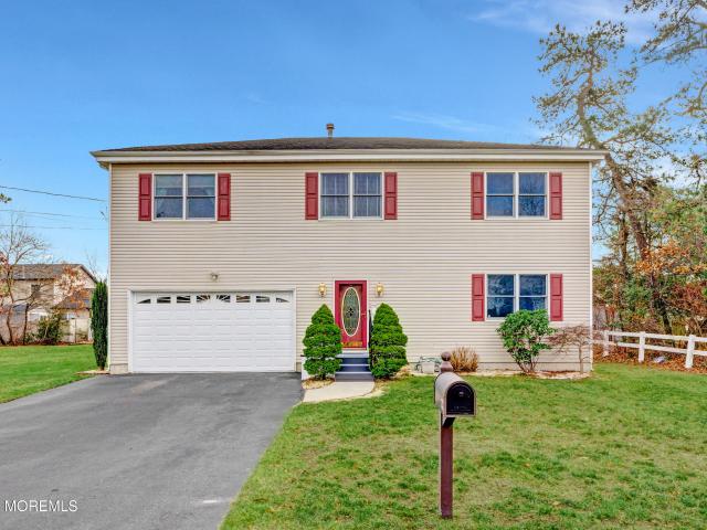 House for sale in Whiting, New Jersey