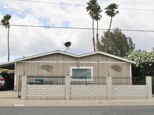 House for sale in Thousand Palms, California