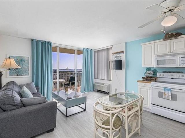 Condo for sale in Fort Myers Beach, Florida