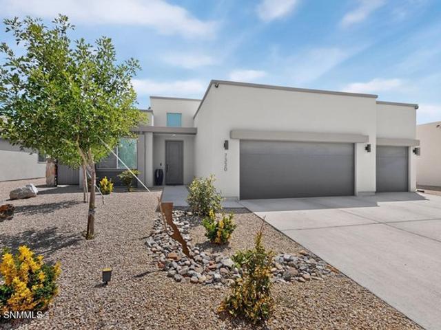 House for sale in Dona Ana, New Mexico