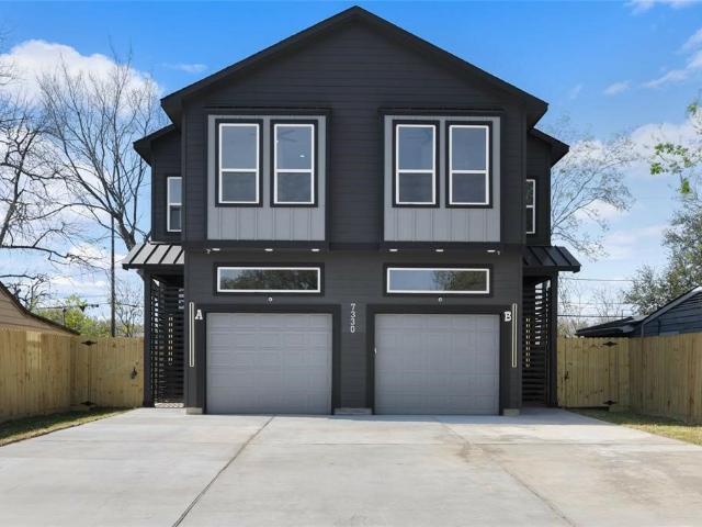 Duplex for rent in Houston