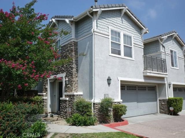 Condo for sale in Alta, California