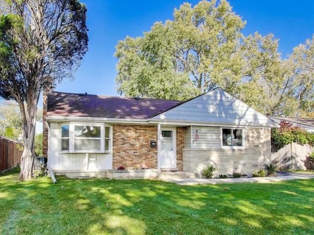 House for sale in Morton Grove, Illinois