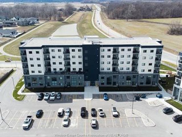 Condo for sale in Ontario