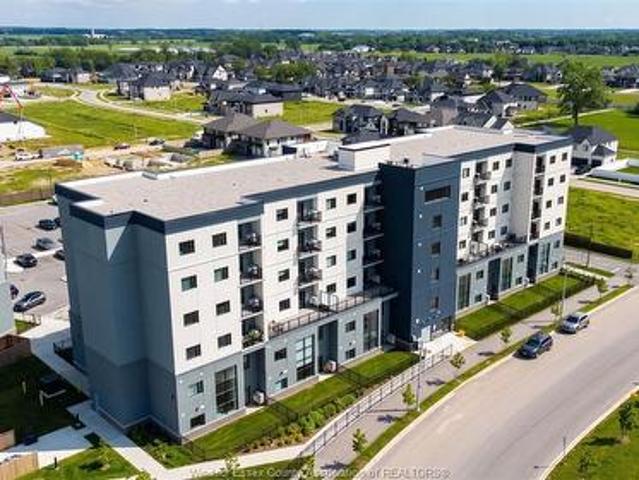 Condo for sale in Lasalle, Southwestern Ontario