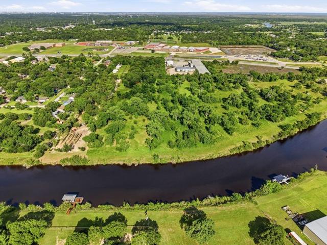 Land for sale in Hitchcock, Texas