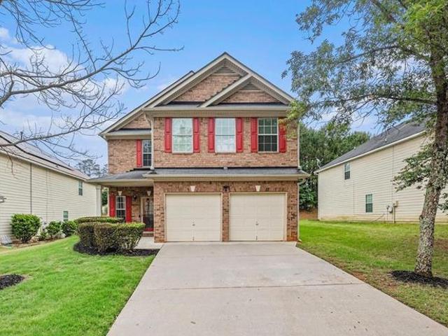 House for sale in Fairburn, Georgia