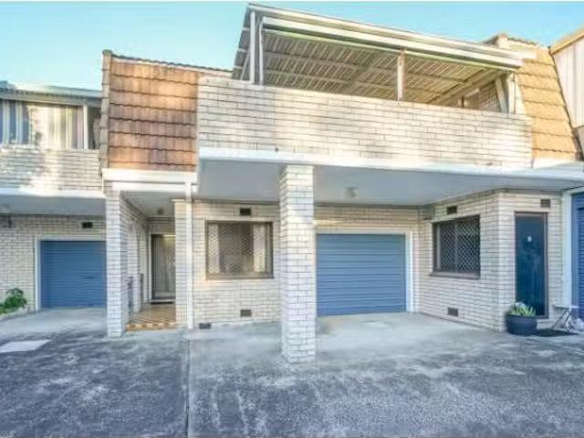Condo for rent in Long Jetty, New South Wales