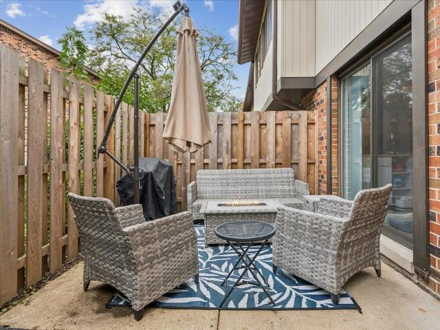 Condo for sale in Downers Grove, DuPage County