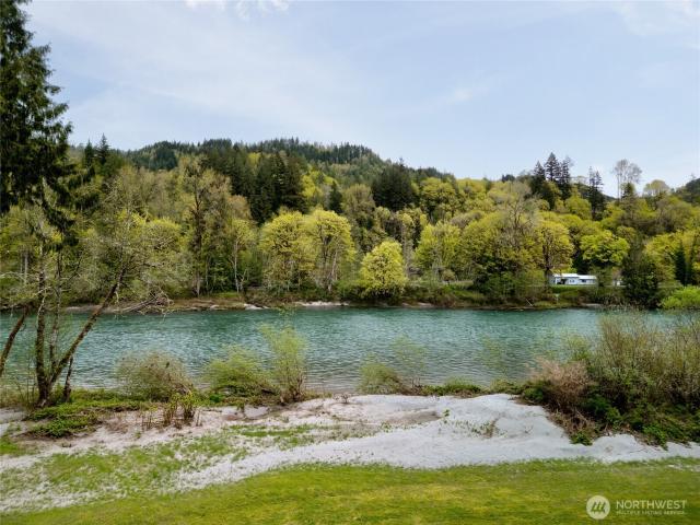 House for sale in Concrete, Washington