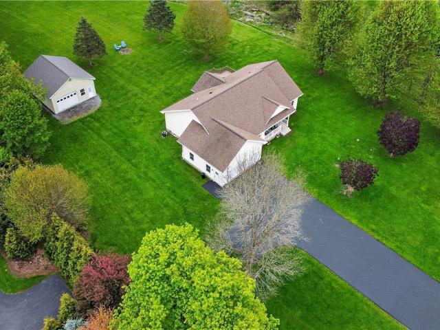 House for sale in Oneida, New York