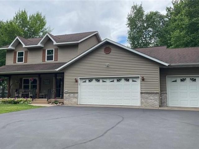House for sale in Osceola, Wisconsin