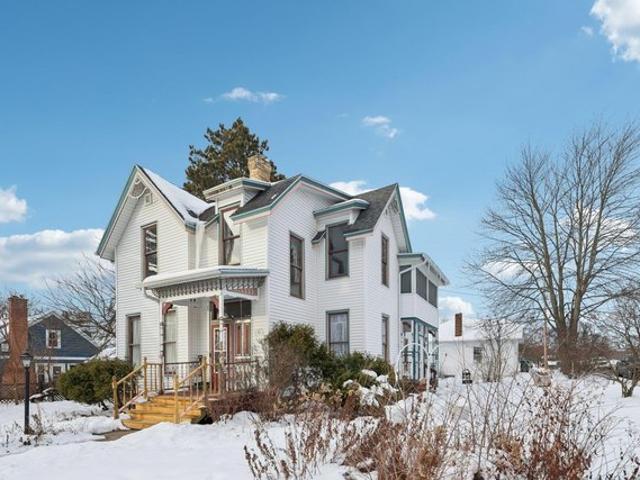 House for sale in Baraboo, Wisconsin