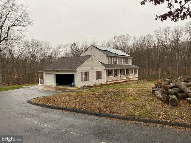 House for sale in Cream Ridge, New Jersey