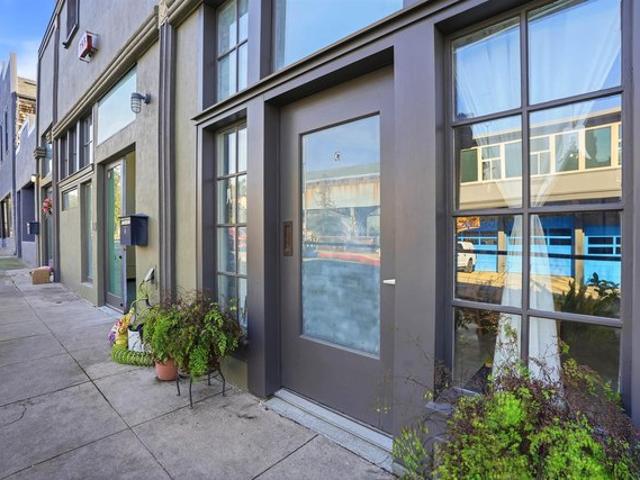 House for sale in Crockett, California