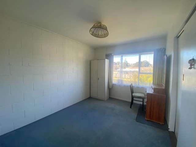 Apartment for rent in Blockhouse Bay, Oroua County