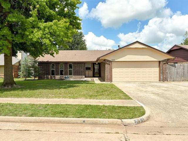 House for sale in Moore, Oklahoma