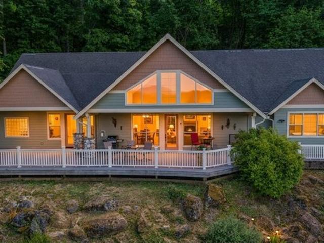 House for sale in Oregonia