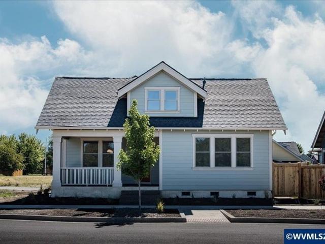 House for sale in Oregonia