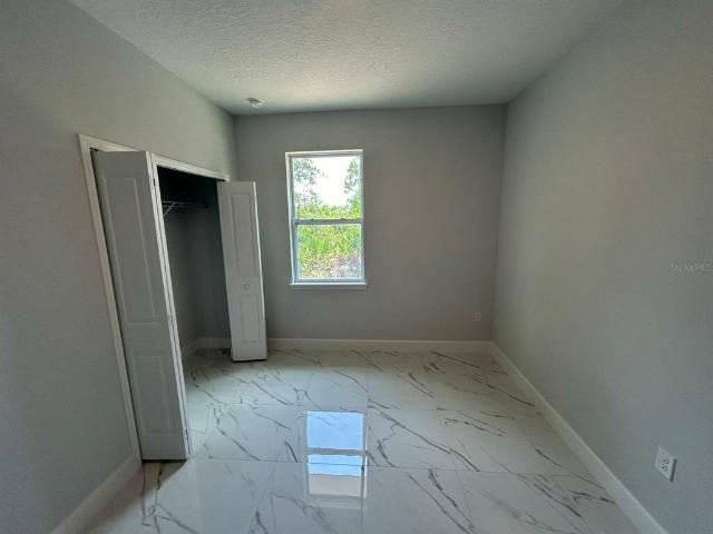 House for rent in Englewood