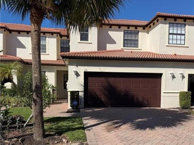 Townhouse for sale in Naples, Collier County