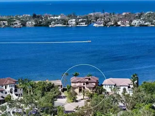 House for sale in Sarasota
