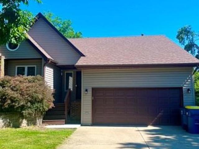 House for sale in Maryville, Illinois