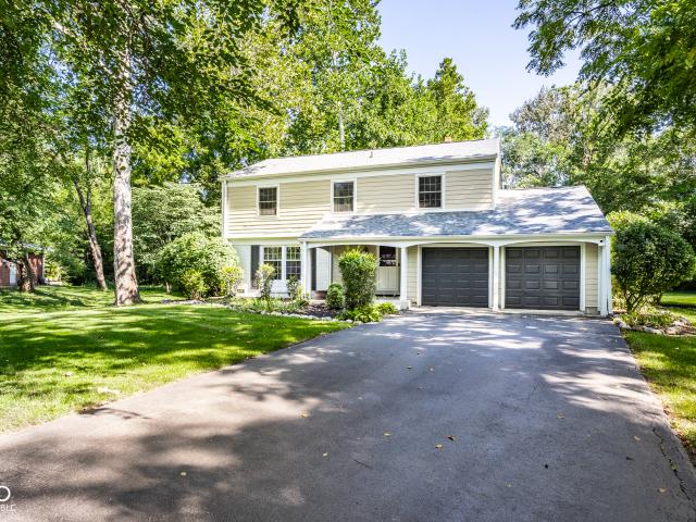 House for sale in Glendale Heights, Indianapolis
