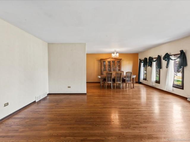 House for sale in Orland Park, Illinois