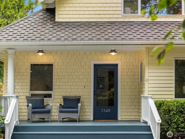House for sale in Bainbridge Island, Kitsap County