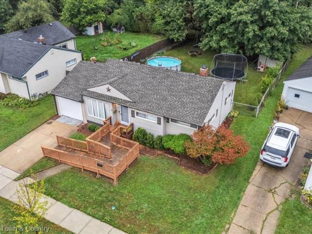 House for sale in Fenton, Genesee County