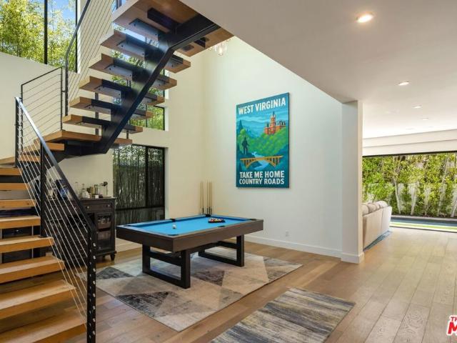 House for sale in Canoga Park, California
