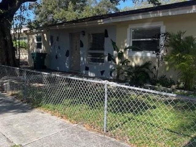 House for sale in Dania, Florida