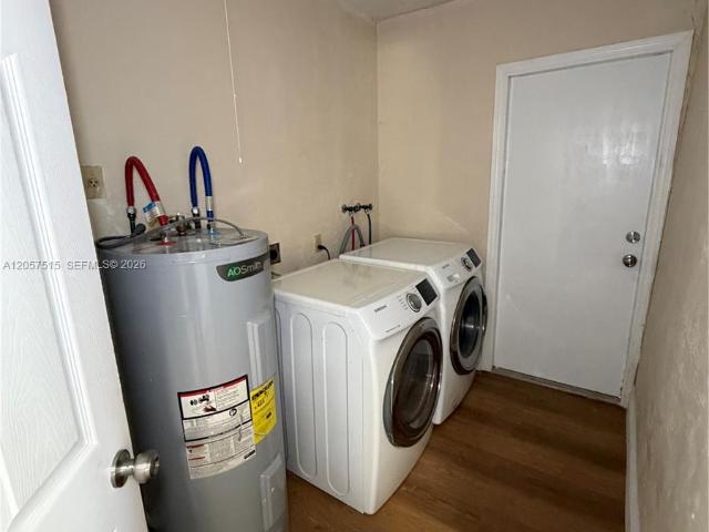 House for sale in Dania, Florida