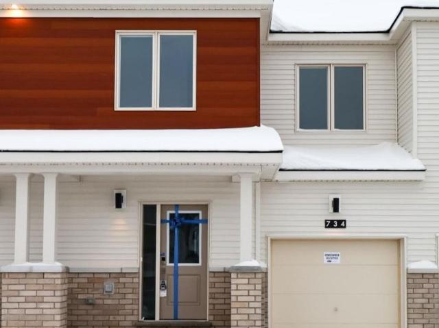 Townhouse for rent in Mulhurst Bay, Ontario
