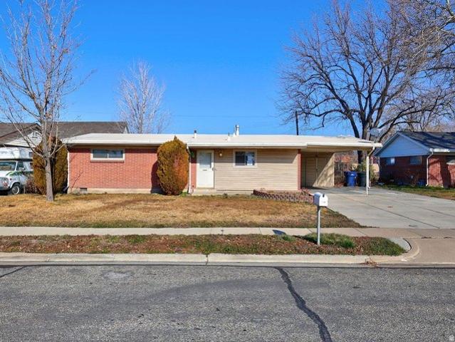 House for sale in Woods Cross, Utah