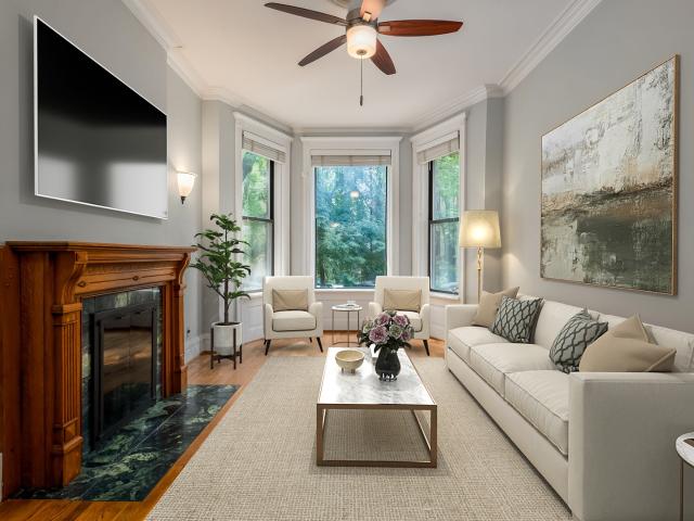 Condo for sale in Lakeview East, Chicago