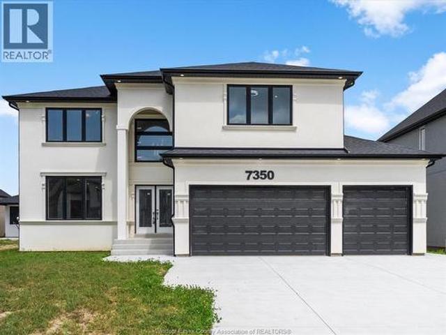 House for sale in Amherstburg, Ontario