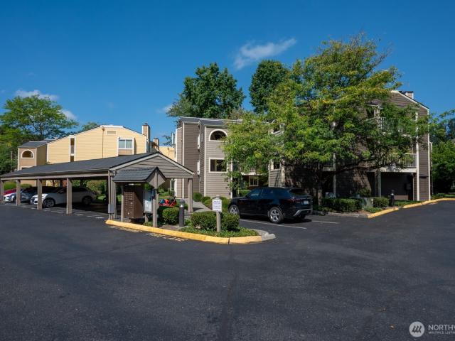 Condo for sale in Redmond, Washington