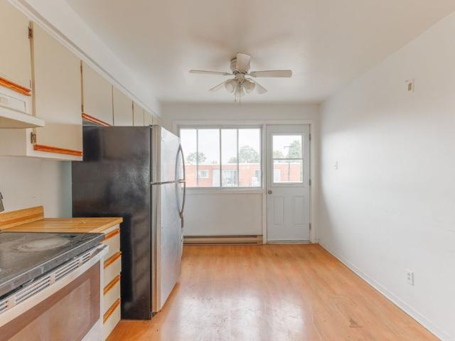 Apartment for rent in St. Leonard's, Quebec