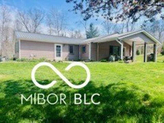 House for sale in Morgantown, Indiana