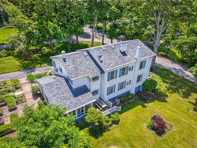 House for sale in Oneida, New York