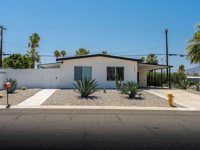 House for sale in Thousand Palms, California
