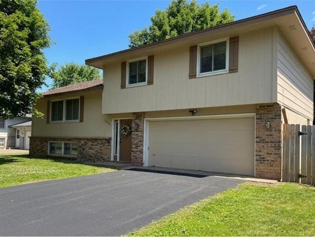 House for sale in Hennepin, Minnesota