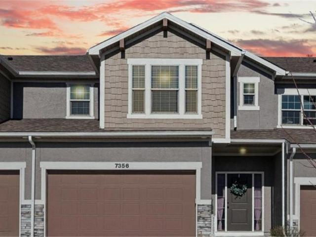 Townhouse for sale in Kansas City, Missouri