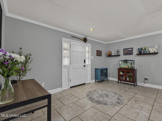 House for sale in Diamondhead, Mississippi