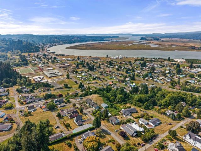 House for sale in South Bend, Washington