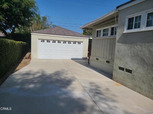 Townhouse for rent in La Canada Flintridge, California